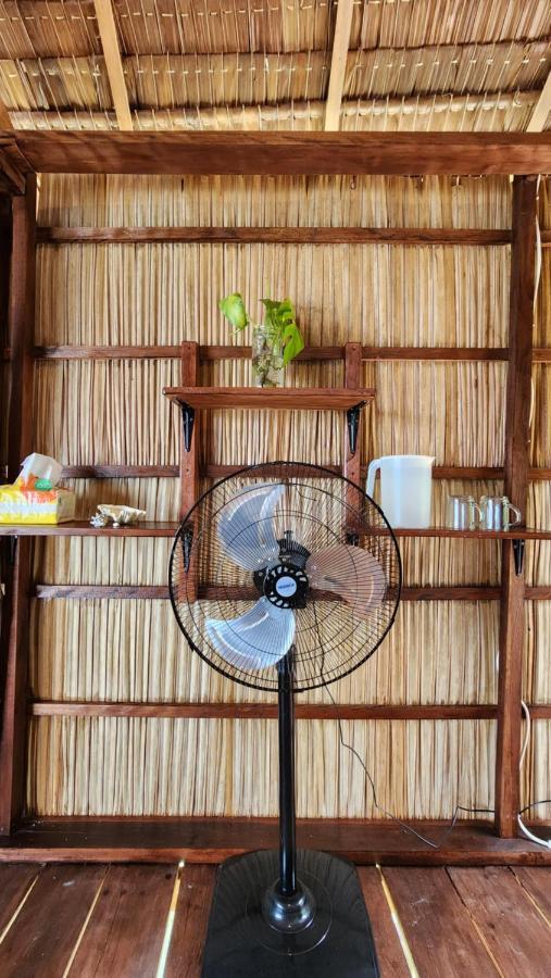 Mansuar Raja Ampat Bungalows Kri ภายนอก รูปภาพ