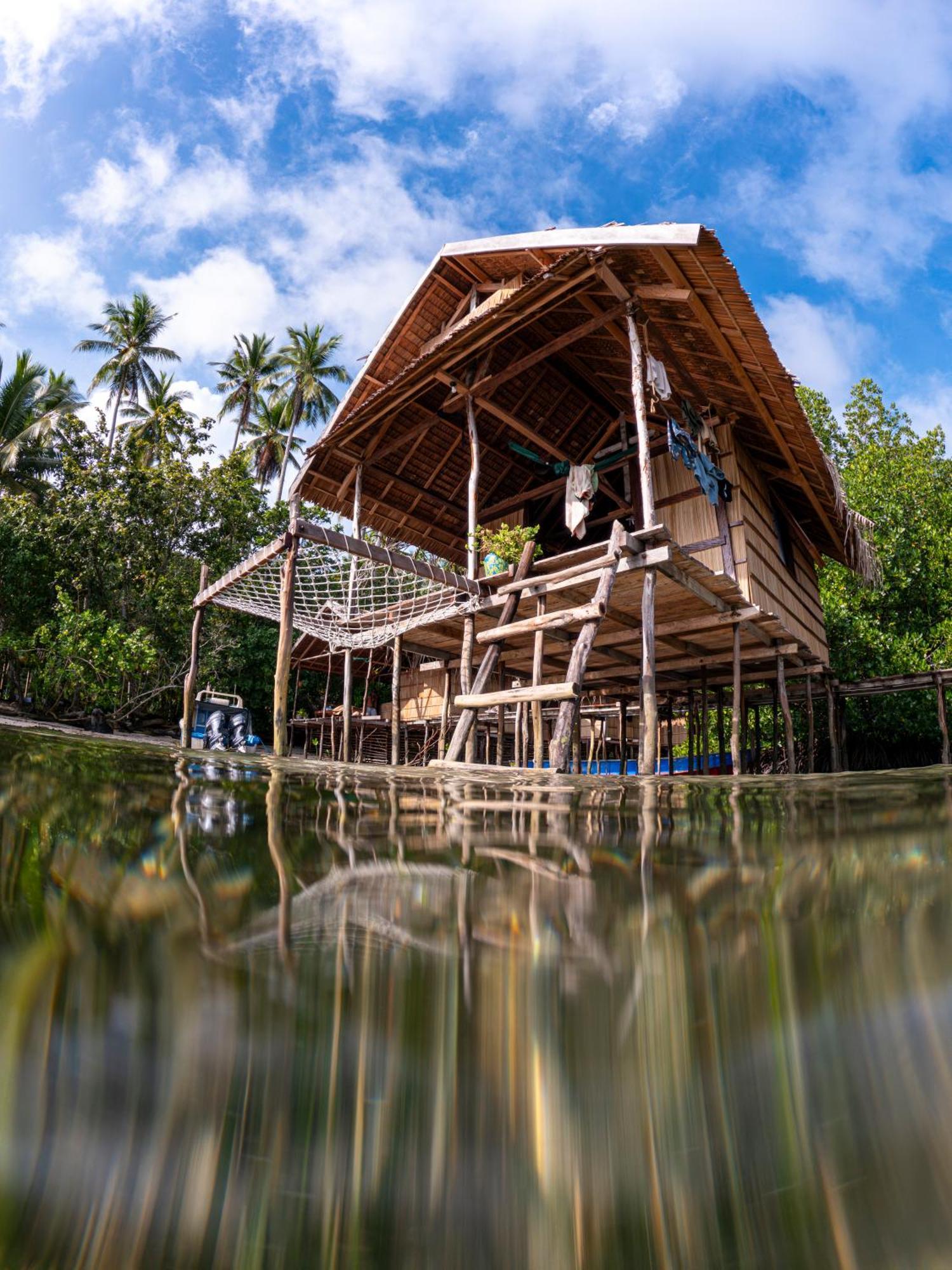 Mansuar Raja Ampat Bungalows Kri ภายนอก รูปภาพ